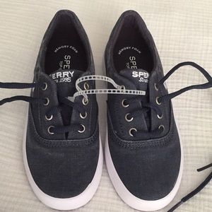 •BRAND NEW• Boys Sperry Canvas Shoes